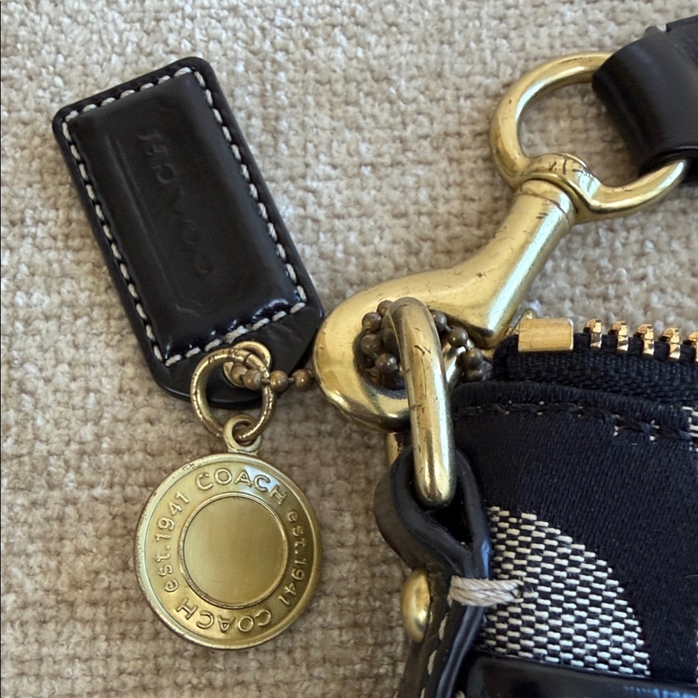 NWOT Coach Crossbody Bag - Picture 2 of 7
